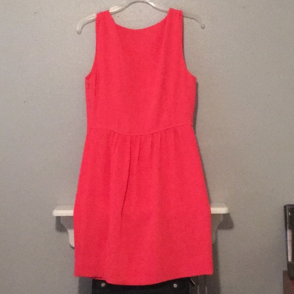 Fitted coral dress - Picture 2 of 2